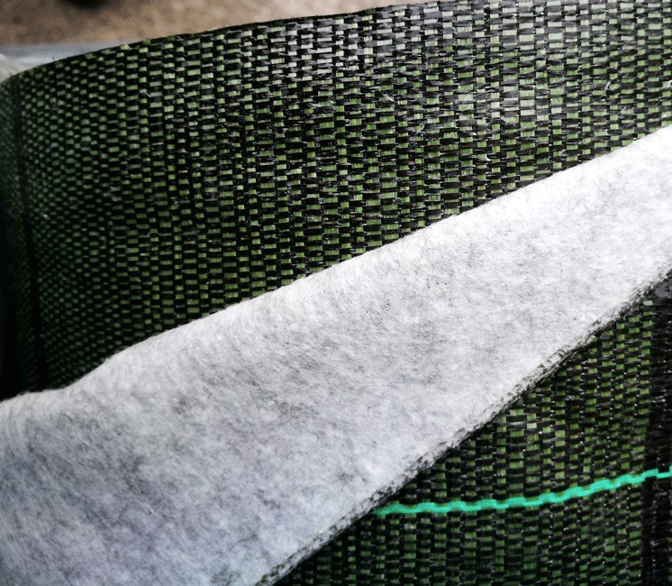 Toile multicouche : paillage & géotextile