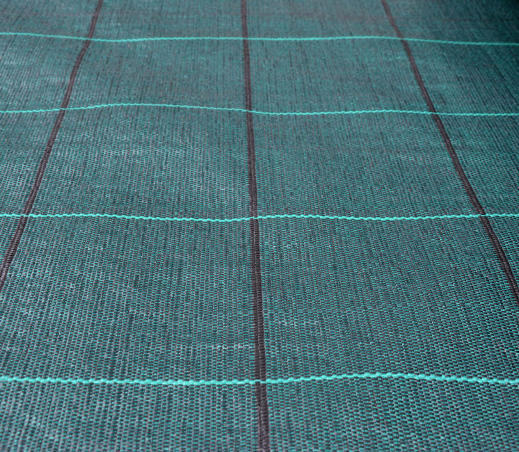 Toile de paillage verte 90g : Stock limité ! Toile de paillage verte 90g : Stock limité !