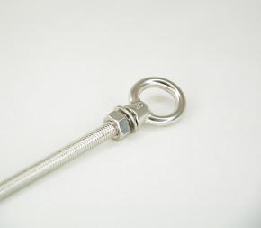 Anneau d'ancrage traversant