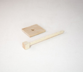 agrafes en bois paillage