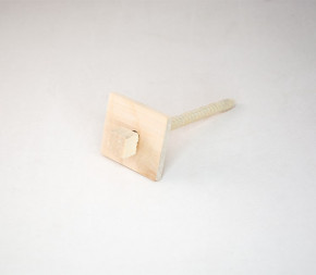 agrafes en bois paillage