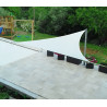 Voile d'ombrage triangulaire 5.9x5.9x5.9m perméable à suspendre
