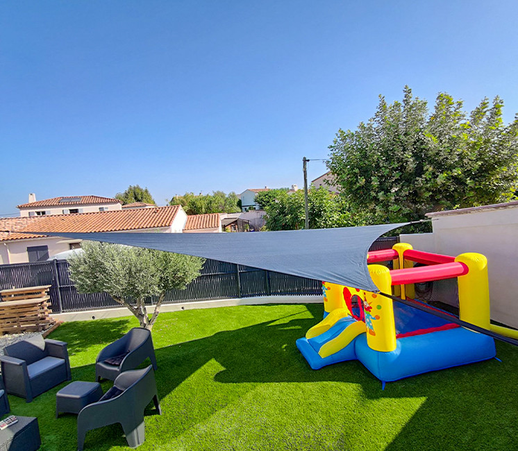 voile d'ombrage triangle anthracite