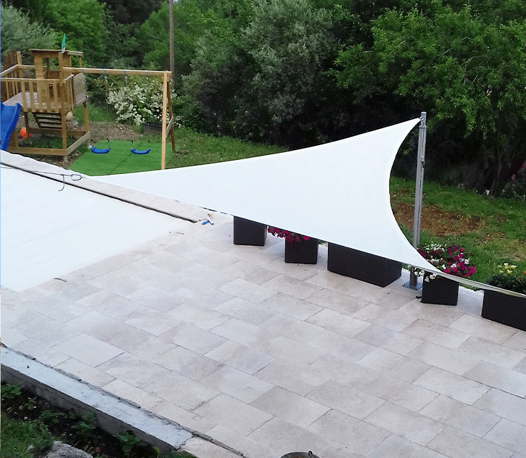 voile d'ombrage triangle creme