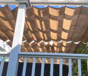 store coulissant pergola lin