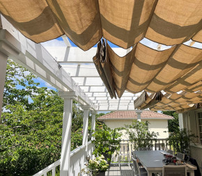 store coulissant pergola bois